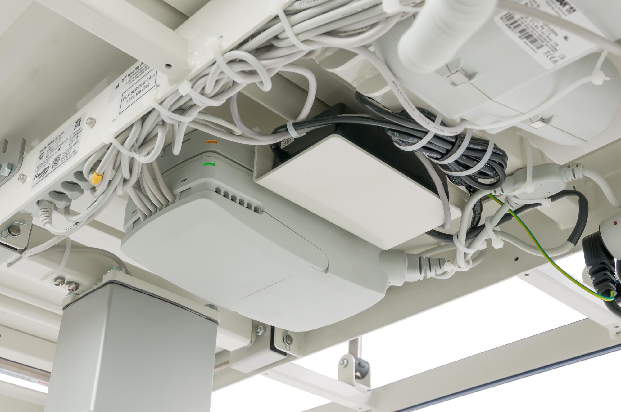 Hausted Série de civière électriques pour ophtalmologie et ORL (5E82)