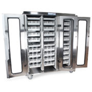 Armoire de rangement médicale Harloff à trois colonnes en acier inoxydable - Portes en verre trempé (MSSM83-00GK)