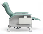 Fauteuil inclinable de soins cliniques de luxe Lumex avec Trendelenburg – Blue Ridge (FR566G427)